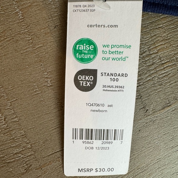 Carter’s Newborn Boy Two Way Zipper Footie - Picture 3 of 4